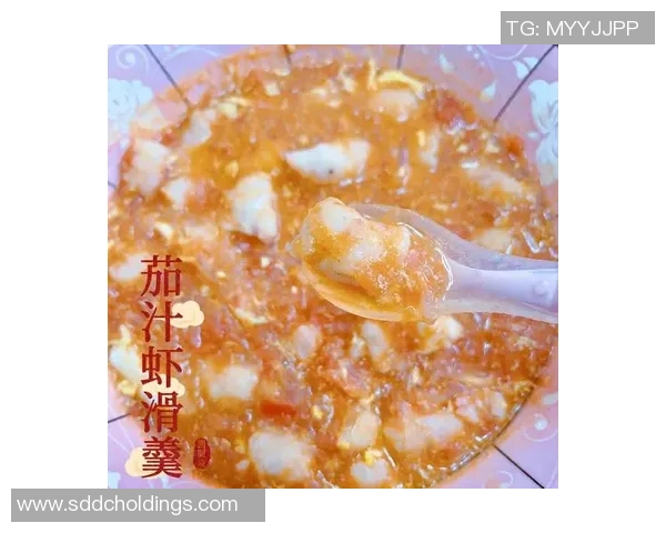 鲜香四溢的足球虾滑，带你领略舌尖上的美味新体验